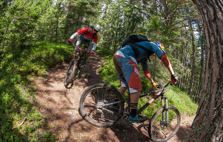 Mountainbike am Rosengarten Latemar