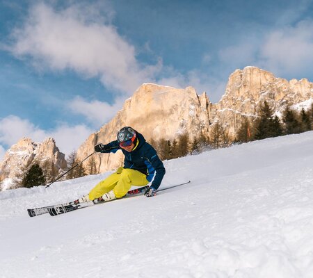 Winterurlaub Skifahren Dolomiten Südtirol